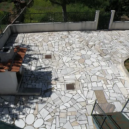 Pefko House Athikia